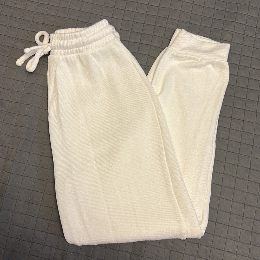 BRAND NEW ZARA JOGGER PANTS